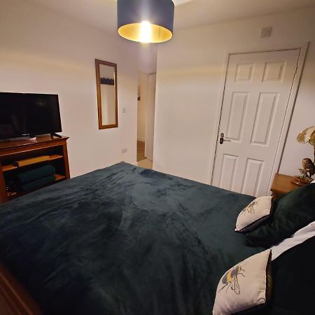 Lovely Rooms In A Quiet Place Of ווקינג מראה חיצוני תמונה