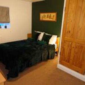 Lovely Rooms In A Quiet Place Of ווקינג מראה חיצוני תמונה